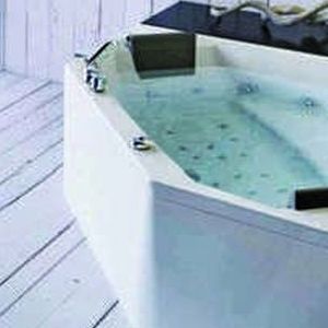 jaquar_wellness_whirlpools_eden_150_150_gwp_wht_b9000vifl.jpg